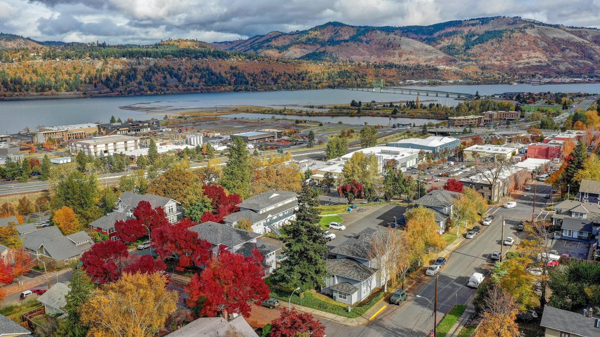 15 Lodge Hood River Exterior foto
